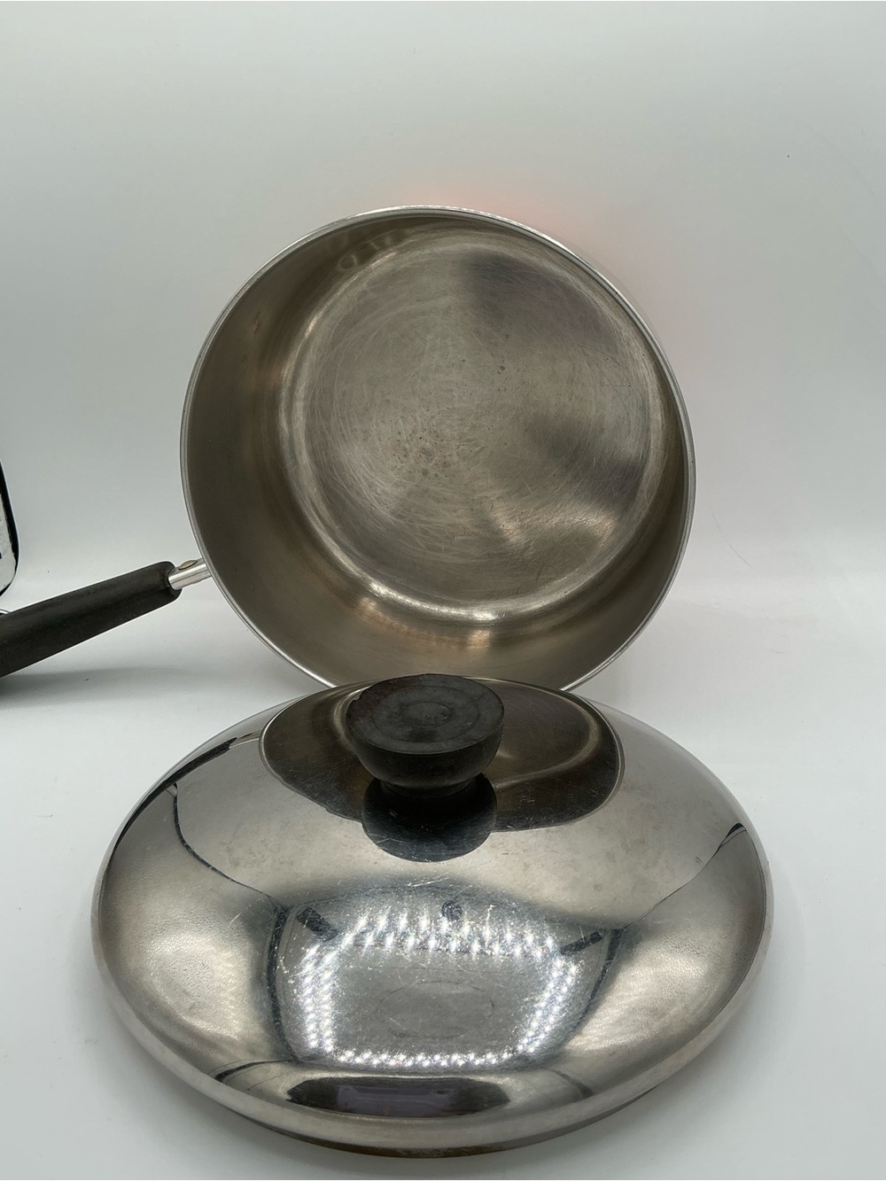 Revere ware Stainless Steel Saucepan with Lid   And copper bottom 2 qt